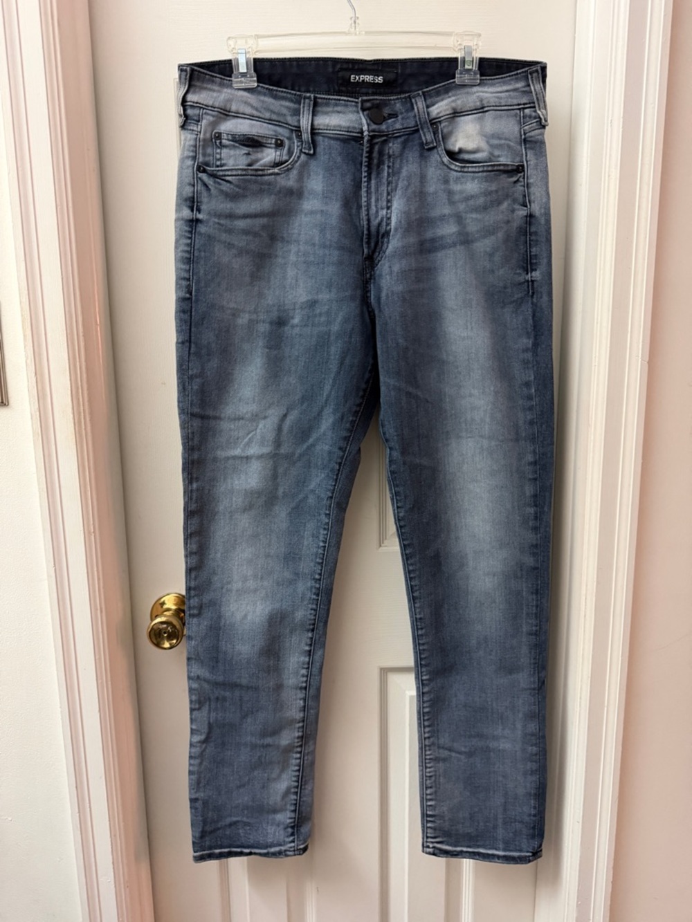 Express Women's Jeans - Medium Blue Faded Denim